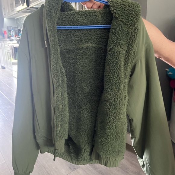 Reversible lululemon coat - Picture 1 of 1